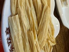 -亮欢寨酸汤鱼(沙冲路店)