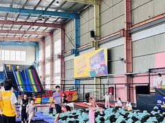-天空之城蹦床攀岩运动馆·团建拓展·亲子游乐·生日派对(合肥店)