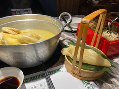 -禄婶鸡煲·打边炉