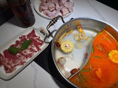 -椰子湾·海南火锅·糟粕醋·椰子鸡(正大广场店)