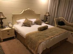 -天津津利华酒店