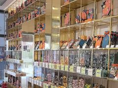 -VENCHI 闻绮(上海佛罗伦萨小镇店)