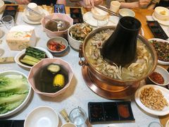 -浮何烤铺(桐梓林店)