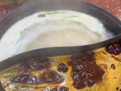 -赵美丽·重庆社区火锅·直营店(火车东站·中豪国际店)