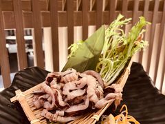 -湊湊火锅·茶憩(打浦桥日月光店)