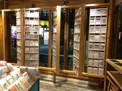-猫的天空之城概念书店(丽江古城饮玉巷店)