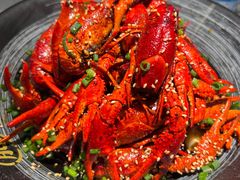 -肥肥虾庄·金牌油焖大虾(汉街SKP店)