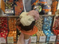 -VENCHI 闻绮(上海佛罗伦萨小镇店)