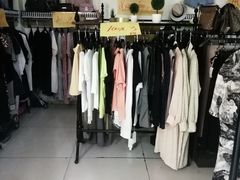 -世纪家家福生活广场(和义店)