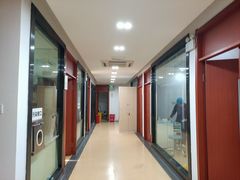 -赫尔森口腔·牙齿种植修复