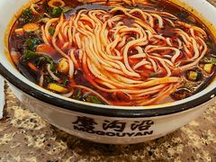 -磨沟沿老字号牛肉面·清真(金港城店)