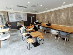 -龙治汉堡(中华城店)