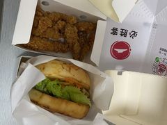 -必胜客(安盛购物广场金州店)