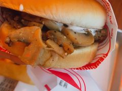 蘑菇牛肉汉堡-FATBURGER 特富客汉堡(外交公寓店)
