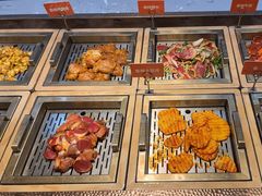 -山焱·炭火自助烤肉(周浦万达店)