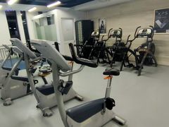 -美格菲健身(外滩店)