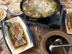 -霄汉牛三鲜湖北砂锅菜(万松园2店)