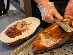 汴京果木烤鸭-梅利汴京烤鸭•开封豫菜地标店(东大街店)