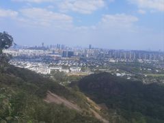 -灵岩山风景区