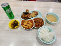 -晓宇盒饭(民安街店)