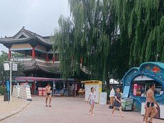 -欢乐水魔方水世界