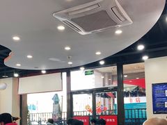 大堂-李先生牛肉面大王(北京站售票厅餐厅)
