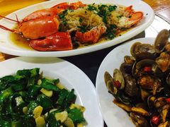-庆余生平价生猛海鲜(海棠湾林旺夜市店)