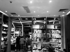 -覔书店(壹方城店)