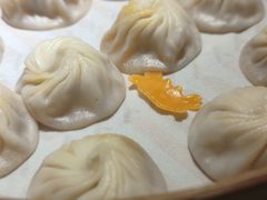 蟹粉小笼包-鼎泰丰(当代商城店)