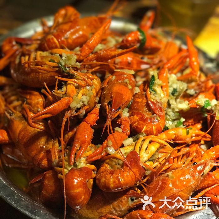 蛮牛烧烤海鲜城