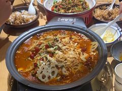 -裕鼎鲜·新中菜(金鼎广场店)