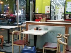 大堂-龙记桂林米粉(财满街店)