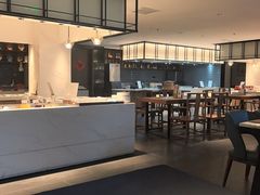 -平湖万怡酒店· 万荟轩