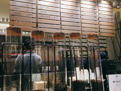 -喜茶(上海打浦桥日月光gelato lab+店)