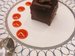 -LES ELITES 英集荟(南京西路店)