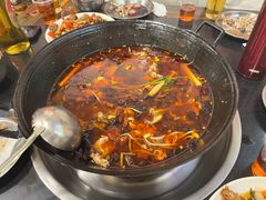-鸿顺老铁锅美蛙鱼府(解放碑店)
