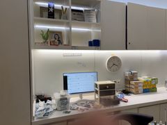 -维乐口腔(美维云门诊陆家嘴店)