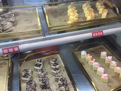 -深海渔场海鲜烤肉火锅自助餐厅(新洲摩尔城店)