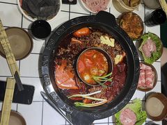 -扎起市井老火锅(乐山总店)