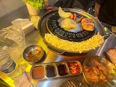 -胡悦里韩式烤肉(芝罘万达广场店)