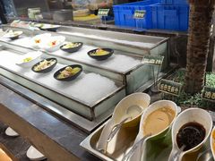 -金马门国际美食百汇(珞喻路店)