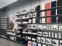 -Apple零售店(新街口店)