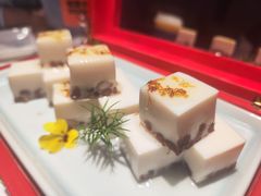 -品海楼·大连海胆锅贴馆(东港店)