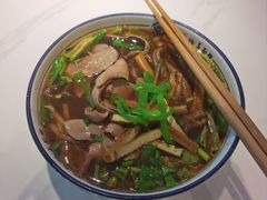 -镇南锅盖面馆(解放路店)