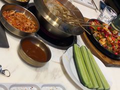 -延边河坝烧烤串城(车公庙店)