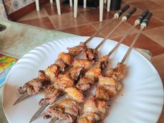 烤羊肉-吐尔逊拌面美食