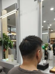 -韩国丽安形象设计