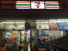 -滨海尚泰美食广场