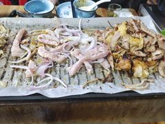 -老东北烤肉(金山店)