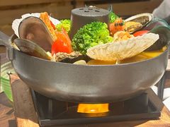 -港丽餐厅(正大店)